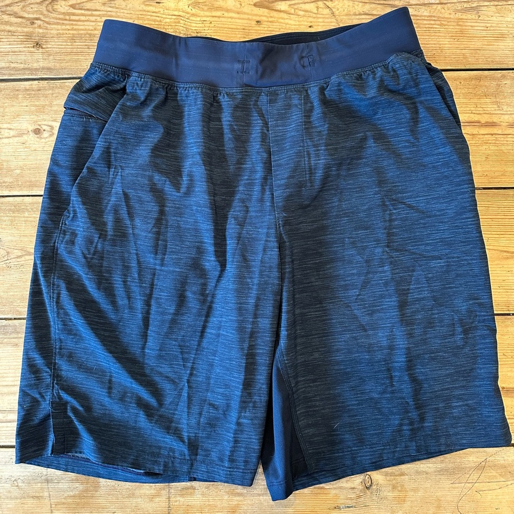 Men’s Lululemon workout shorts